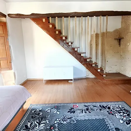 Maison Charmante Au Coeur De Avec Piscine Partagee Feriehus *