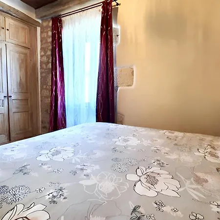 Feriehus Maison Charmante Au Coeur De Avec Piscine Partagee *