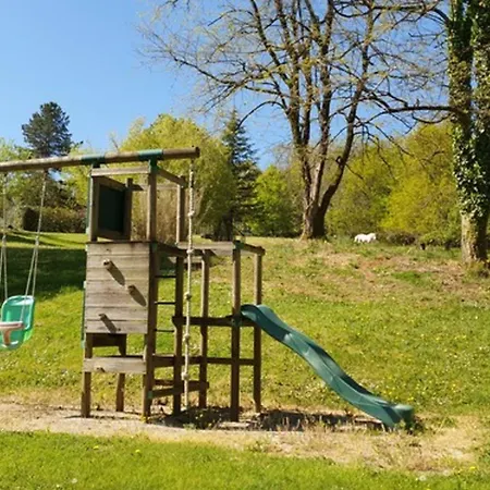 Maison Charmante Au Coeur De Avec Piscine Partagee *