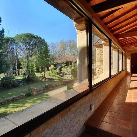 Feriehus Maison Charmante Au Coeur De Avec Piscine Partagee