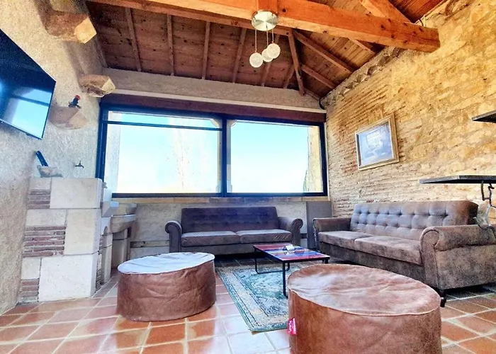 Maison Charmante Au Coeur De Avec Piscine Partagee *